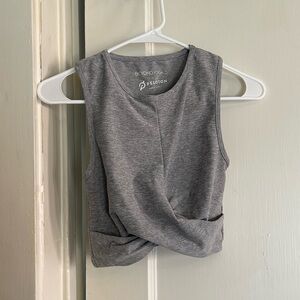 Beyond Yoga EUC Heather Gray Twist Front Crop Top Women’s Size Medium